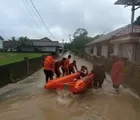 Banjir dan Angin Kencang 15 April 2026: Ratusan Warga Mengungsi, BNPB Minta Siaga Cuaca Ekstrem
