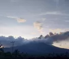 Gunung Lewotobi Laki-Laki Erupsi Lagi, Kolom Abu terlarang 2.500 Meter di Atas Puncak!