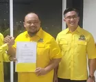 Terima Surat Tugas Sebagai Bacawalkot Cimahi dari Partai Golkar, Firaldi Akbar: Mohon Doa dan Dukungan Semua Pihak