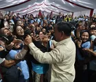Prabowo Beri Bantuan Bebek untuk Pengembangan Usaha UMKM Telur Asin