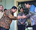 Sri Sultan Hamengku Buwono X Lakukan Pertemuan Santai dengan Prabowo-Gibran