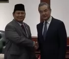 Temui Prabowo, Menlu China Ungkap Pesan Langsung dari Xi Jinping Soal Pilpres