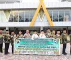 Polda Riau Lepas 10 Bhabinkamtibmas Peraih Green Policing Award Umroh ke Tanah Suci