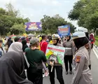 Sapa Pengunjung CFD Pekanbaru, Ditlantas Polda Riau Edukasi Kamseltibcarkantas dan Green Policing 