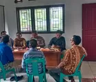 Gelar Jumat Curhat, Polsek Batu Hampar Rohil Ajak Warga Aktif Jaga Kamtibmas