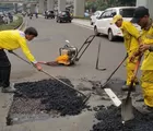 Gerak Cepat Pemko Pekanbaru Perbaiki Jalan Rusak, Menunggu Evaluasi APBD 2026