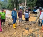 Padang Banjir Lagi, 3 Rumah Warga Rusak dan Tanggul Jebol