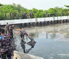 Gerakan ASRI: TNI AL dan Instansi Maritim Wujudkan Lingkungan Bersih di Dermaga Pondok Dayung  