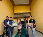 Polres Rohil Bagi Takjil Gratis, Jaga Kondusifitas Wilayah dan Pererat Silaturahmi dengan Masyarakat