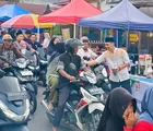 SMSI Inhil Rutin Berbagi di Bulan Suci, Ratusan Cup Takjil Dibagikan Gratis