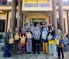 Wujud Kepedulian Polsek Batu Hampar Rohil, Jelang Idulfitri Salurkan Bingkisan ke Masyarakat