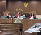 Sidang Korupsi LNG Hampir Usai, Saksi Kunci Dwi Soetjipto Tidak Pernah Hadir