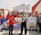 Sambut Hari Bhayangkara ke 80, Satlantas Polresta Pekanbaru, Bagikan Ratusan Paket Bansos ke Driver Ekspedisi