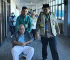 Telat Pulang karena Sakit, Dua Jemaah Haji Asal Sumbar Disambut Haru di Bandara