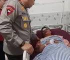 Jenguk Korban Pengeroyokan, Kapolda Riau Tegaskan Kasus Diusut Tuntas Tanpa Pandang Bulu