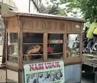 Bukan Ogah Bayar, Penjual Nasi Uduk Ungkap Awal Mula Bentrok di Matraman karena Geber-geber Motor