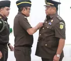 Kajati Maluku Lantik Dua Koordinator Baru, Rudy Irmawan Tekankan Integritas dan Loyalitas