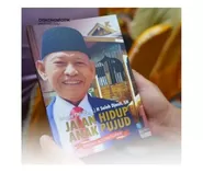 Kisah Inspiratif dari Pujud, Autobiografi Mantan Gubernur Riau Saleh Djasit Resmi Diluncurkan