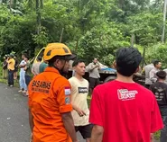 Tragis! Kernet Ini Tewas Tergilas Saat Ganjal Ban untuk Menahan Truk yang Gagal Menanjak