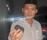 Mantan Ketua BEM KM UGM Tiyo Ardianto Menemukan Benda Diduga Alat Pelacak  di Kendaraannya