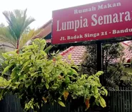 Rumah Makan Lumpia Semarang di Bandung, Obati Rindu Kuliner Khas Semarang yang Melegenda