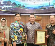 Ciamis Borong 2 Penghargaan dalam Sehari, Herdiat Bawa Pulang Prestasi Digitalisasi dan Pelayanan Adminduk