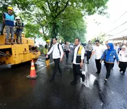 Dimulai dari Hertasning, Gubernur Sulsel Resmi Bangun Jalan Paket 1 MYC 2025-2027