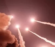 Pos Perbatasan dan Anjungan Minyak Lepas Pantai Kuwait Terbakar Setelah Diserang