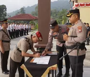 Kapolres Anambas Tekankan Semangat Baru dalam Sertijab Kasat Reskrim dan Pelantikan Kasikum