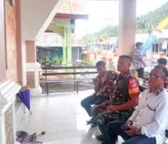 Babinsa Serka Alprit Tuwongkesong Hadir dan Ikuti Ibadah Bersama Warga Desa Binaan, Pererat Persatuan dan Kerukunan