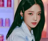 Noh Jisun eks fromis_9 Ungkap Soal Kesulitan Finansial Setelah Aktivitas Grup Berakhir