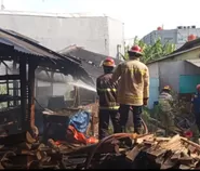 Pabrik tahu di Blok Sukaasih Subang terbakar, api berasal dari dapur penggodokan kedelai
