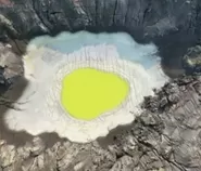 Usai erupsi Anak Krakatau mereda, muncul fenomena 'telur ceplok' yang dipotret dari atas kawah