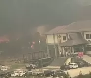 Kantor Pemkot Palangka Raya dikepung kebakaran, BPBD ungkap sumber api sisa karhutla sebelumnya