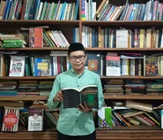 Elegi Sayid Imam Ali Khamenei dan Seribu Mawar Halveti