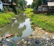 Sungai Kendal Dipenuhi Sampah, Warga Ungkap Banjir Berulang hingga Minta Dikeruk