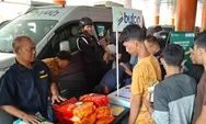 Warga Serbu Pasar Raya Padang, Tukar Uang Bisa Tebus Beras Rp52.000