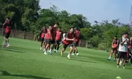 Mauricio Souza Optimistis Persija Tetap Dapat Atmosfer Kandang Lawan Persib Bandung