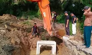 Pemkab Dharmasraya Pasang 8 Box Culvert Tangani Gorong-Gorong Putus di Simalidu