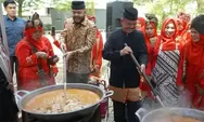 5 Ton Rendang dari Sumbar Dikirim untuk Korban Gempa NTT, Digarap di Sentra Rendang Padang