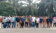 Tokoh Masyarakat Adat Dilaporkan, Warga Nagari Sikabau Datangi Polres Dharmasraya