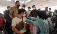 Cegah Penyebaran Omicron, IPDN Bersama TNI AL Gelar Akselerasi Vaksinasi di Batang