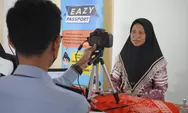 Jamaah Umroh Sekarang Bisa Buat Paspor Kolektif dengan Eazy Passport