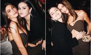 Hailey Bieber dan Selena Gomez, Istri dan Mantan Pacar Justin Bieber Foto Bersama di Academy Gala 2022