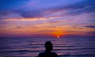 Pesona Wisata Kalimantan Selatan 'Pantai Tabanio', Miliki Pemandangan Sunset yang Indah