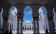 Lezatnya Surga Dunia! 4 Kuliner Murah, Buka 24 Jam, Dekat Masjid Raya Sheikh Zayed Solo, Yakin NAGIH PARAH!
