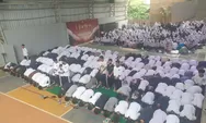 Sekolah Yang Mengajarakan Shalat... Sekolah Kualitas Tinggi...