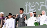 Puncak Satu Abad NU, Presiden Jokowi Pukul Bedug Digital