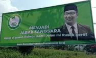 Warga Garut Protes Terhadap Ridwan Kamil, Spanduk 'Moal Dipilih Deui' Dibentangkan