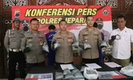 Polres Jepara Ringkus Dua Pelaku Penjual Bahan Peledak Petasan Lewat Online